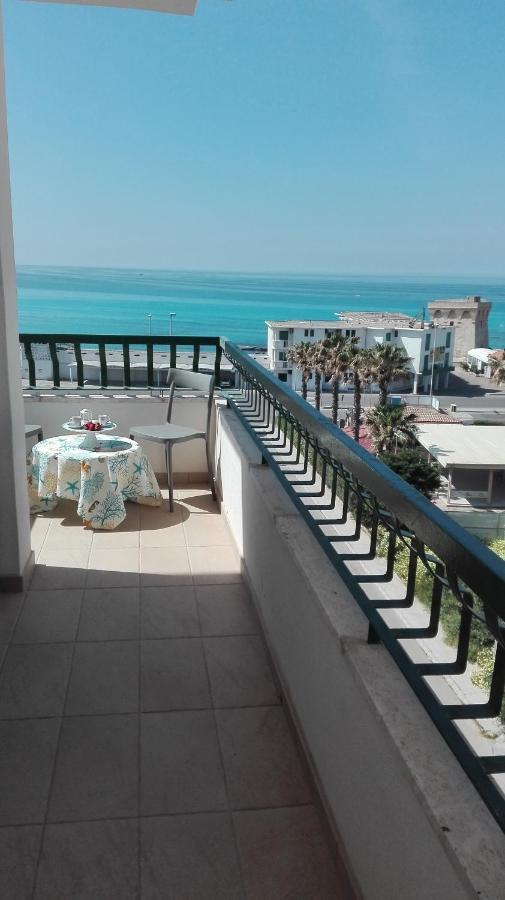 Le Terrazze Sul Mare Gallipoli Lido ภายนอก รูปภาพ